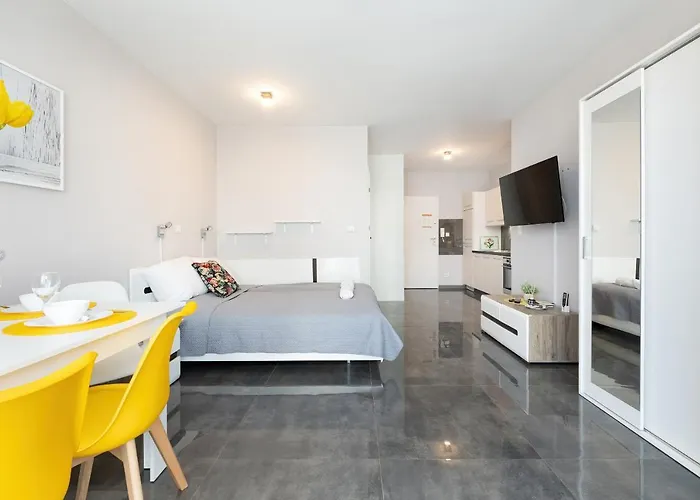 Apartament Paraiso By Renters Łukęcin